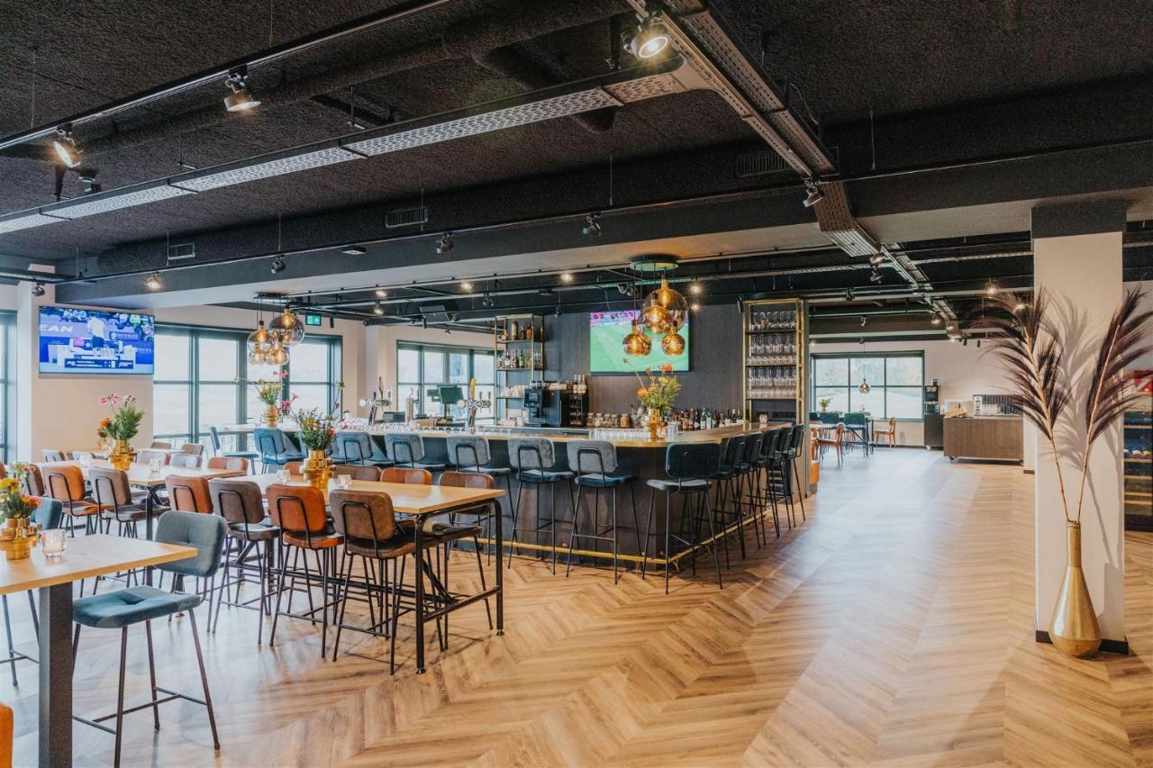 Sportsbar & Brasserie Dorhout Mees Hotel