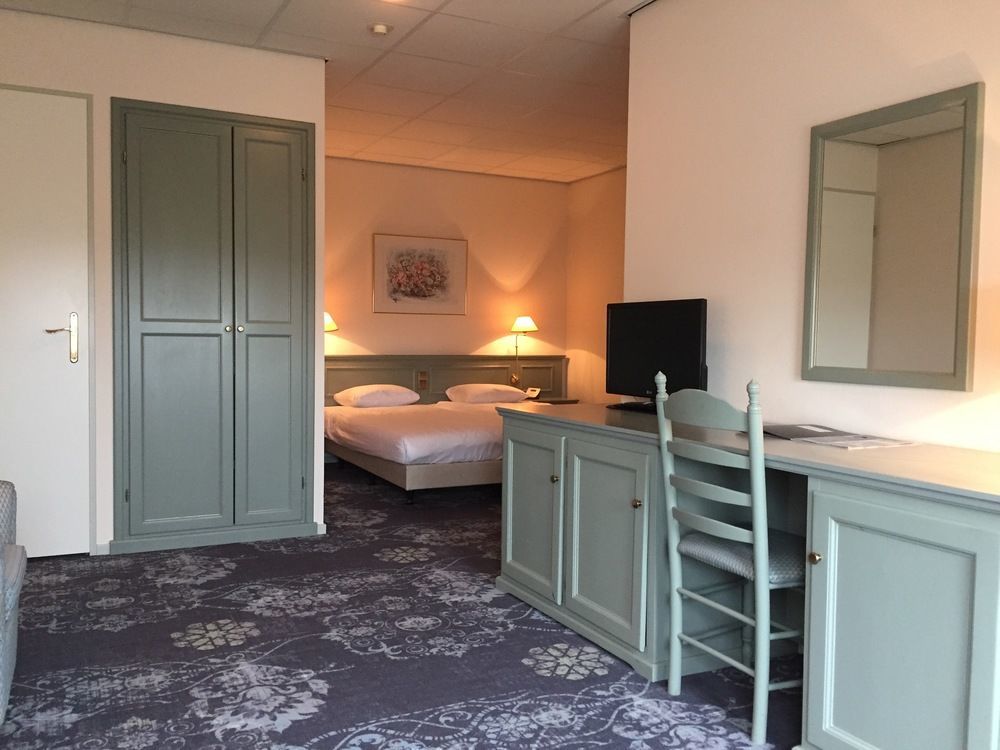 Sportsbar & Brasserie Dorhout Mees Hotel